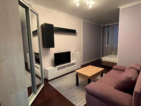 квартира за адресою Отакара Яроша вул., 12а