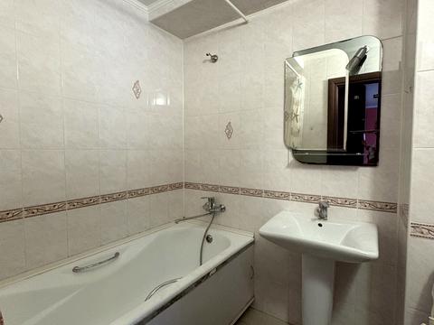 квартира за адресою Космонавтів вул., 66А