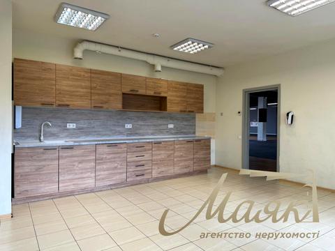 комерційна за адресою Сім'ї Прахових вул. (Гайдара), 58