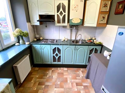 квартира за адресою Заводська вул., 18