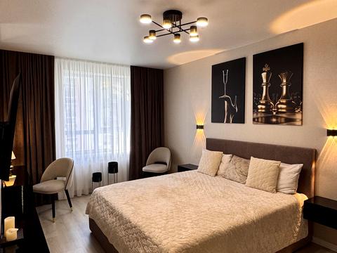 квартира за адресою Сімейна вул., 5