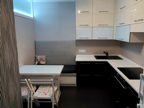 квартира за адресою Івана Крамського вул., 9