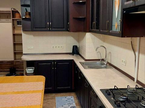 квартира за адресою Академіка Заболотного вул., 47