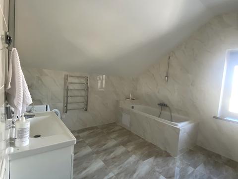 будинок за адресою Довженко