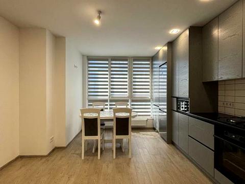 квартира за адресою Хіміків вул., 28