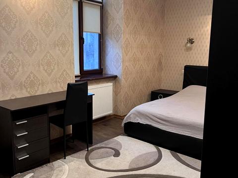 квартира по адресу Гетьмана Дорошенко ул. (Жовтневая), 3