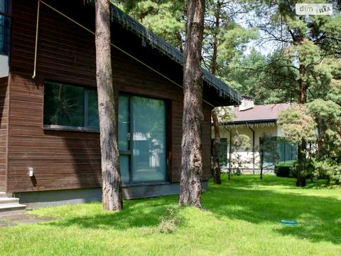 будинок за адресою Набережна вул., 25