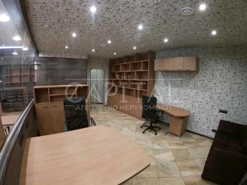 комерційна за адресою Дніпровська набережна вул., 26-Ж