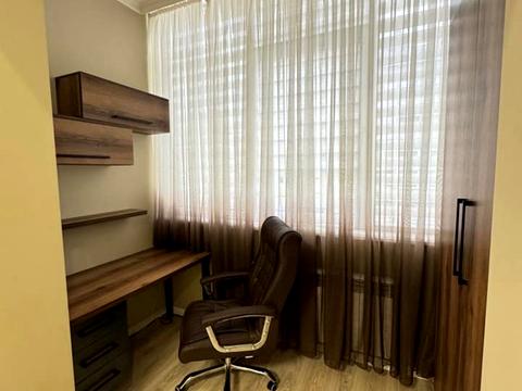 квартира за адресою Августина Волошина вул., 3