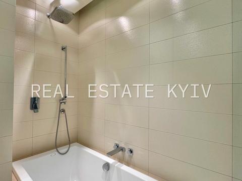 квартира по адресу Раисы Окипной ул., 18