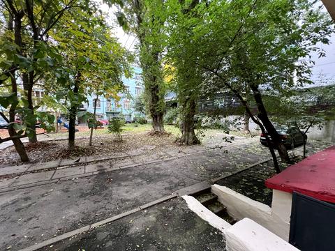 коммерческая по адресу Резницкая ул., 11
