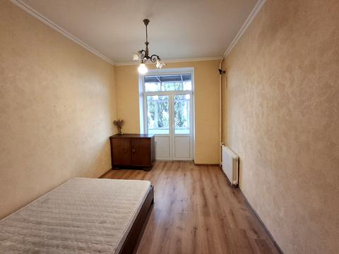 квартира за адресою Івана Світличного вул. (Петровського), 6