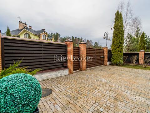 будинок за адресою Дружбы, 40