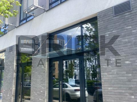 коммерческая по адресу Салютная ул., 2