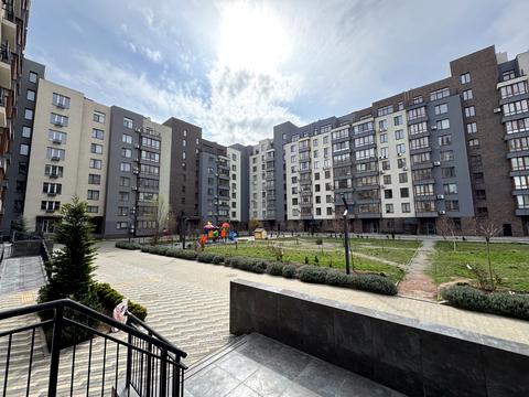 квартира за адресою Чехова вул., 1