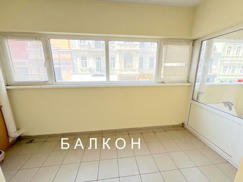 комерційна за адресою Івана Луценка пров., 3/7