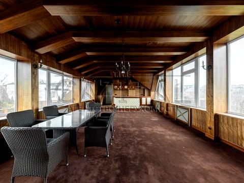 будинок за адресою вул. Локомотивна