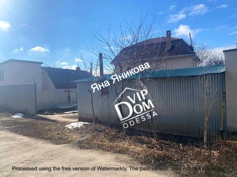 дом по адресу Небесной Сотни просп. (Маршала Жукова)