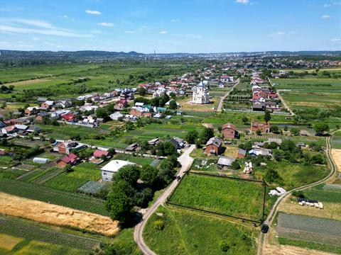 участок по адресу 