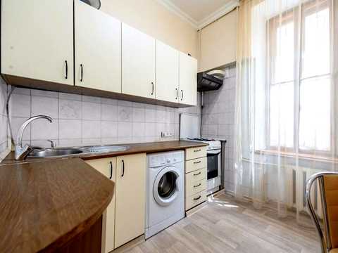 квартира по адресу Футуристів пер., 9