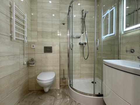 квартира за адресою Ревуцького вул., 40-В