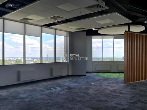 коммерческая по адресу Князей Острожских ул. (Московська), 32/2