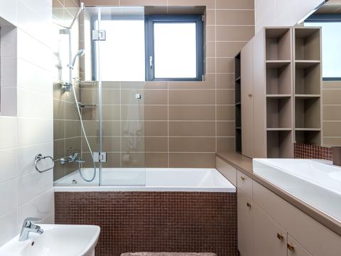 дом по адресу Центральна