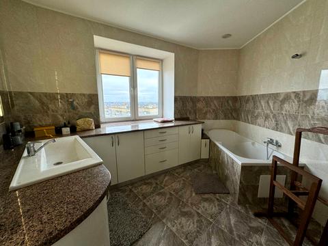 квартира за адресою Буковинська вул., 3