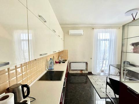 квартира за адресою Ірининська вул., 5/24