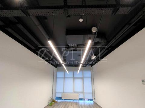 комерційна за адресою Євгена Коновальця вул. (Щорса), 36