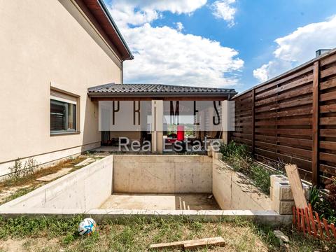 будинок за адресою Захрестова вул.