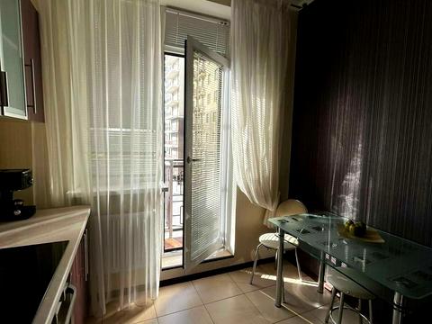 квартира за адресою Перлинна вул., 5Б