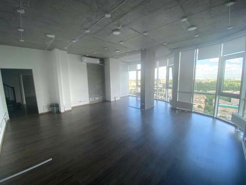 коммерческая по адресу Андрея Верхогляда ул. (Михайла Драгомирова), 2-А