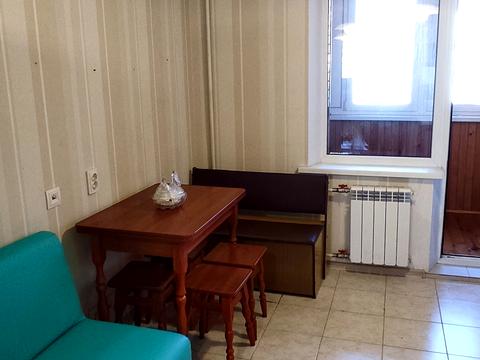квартира за адресою Богатирська вул., 6-А
