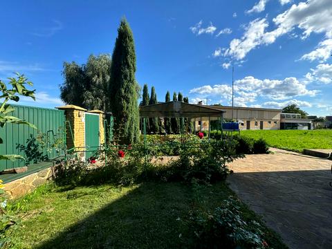 дом по адресу с. Осещина, лугова, 1