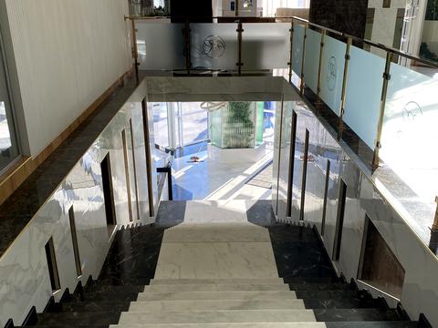 коммерческая по адресу Глубочицкая ул., 73