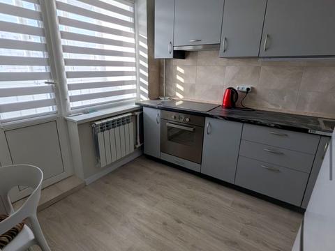 квартира за адресою Володимира Івасюка просп. (Героїв Сталінграду), 51-А