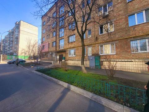 квартира за адресою Стратегічне шосе (Науки), 17/15