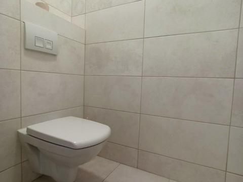 комерційна за адресою Івана Шараневича вул., 28