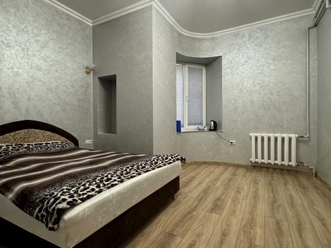 квартира за адресою Богдана Хмельницького вул., 52