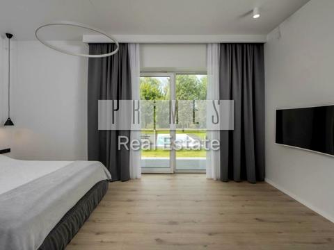 будинок за адресою с. Вишеньки, Єдності вул.