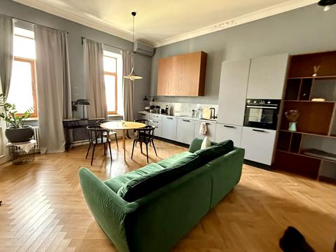 квартира за адресою Костельна вул., 5