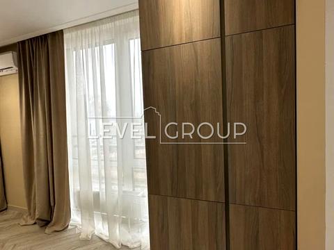 квартира за адресою Дніпровська набережна вул., 18-Б