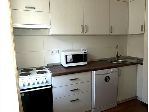 квартира за адресою Софії Русової вул., 7