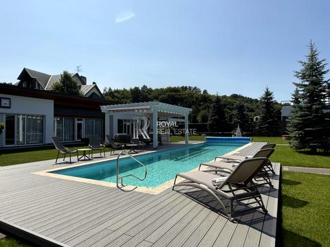 будинок за адресою Ватутіна пров.