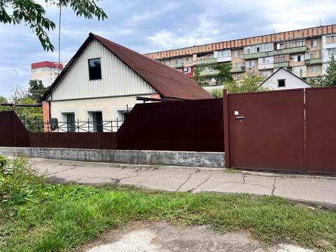 участок по адресу Михайла Грушевського