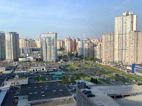 квартира за адресою Дніпровська набережна вул., 18-А