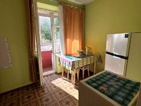 квартира за адресою Євгена Патона вул., 13