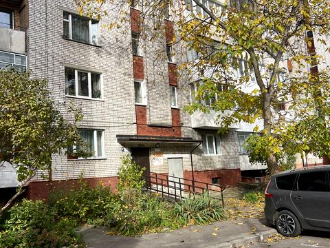 комната по адресу Юрия Липы ул., 32