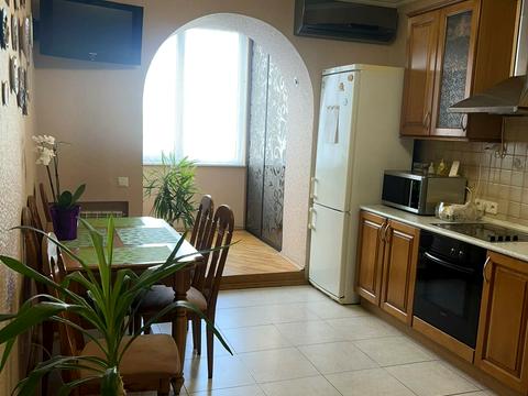 квартира за адресою Княжий Затон вул., 11